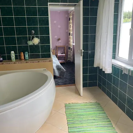 Cosy Appartment. Puessi Town