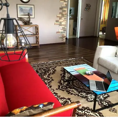 Apartment Cosy Appartment. Puessi Town Pussi